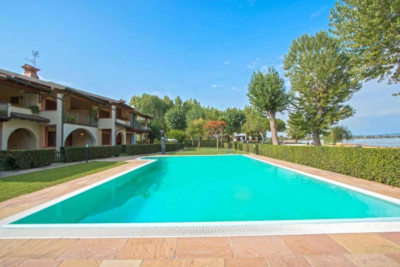 My Sirmione Beach Apartment Superior Exterior photo